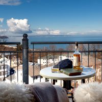 Zimmer_Vju-Doppelzimmer-mit-Ostseeblick-und-Balkon_MG_7714_Vju_Hotel_Web